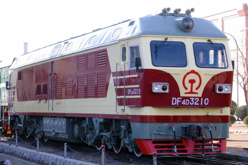 DF4D 3210.jpg